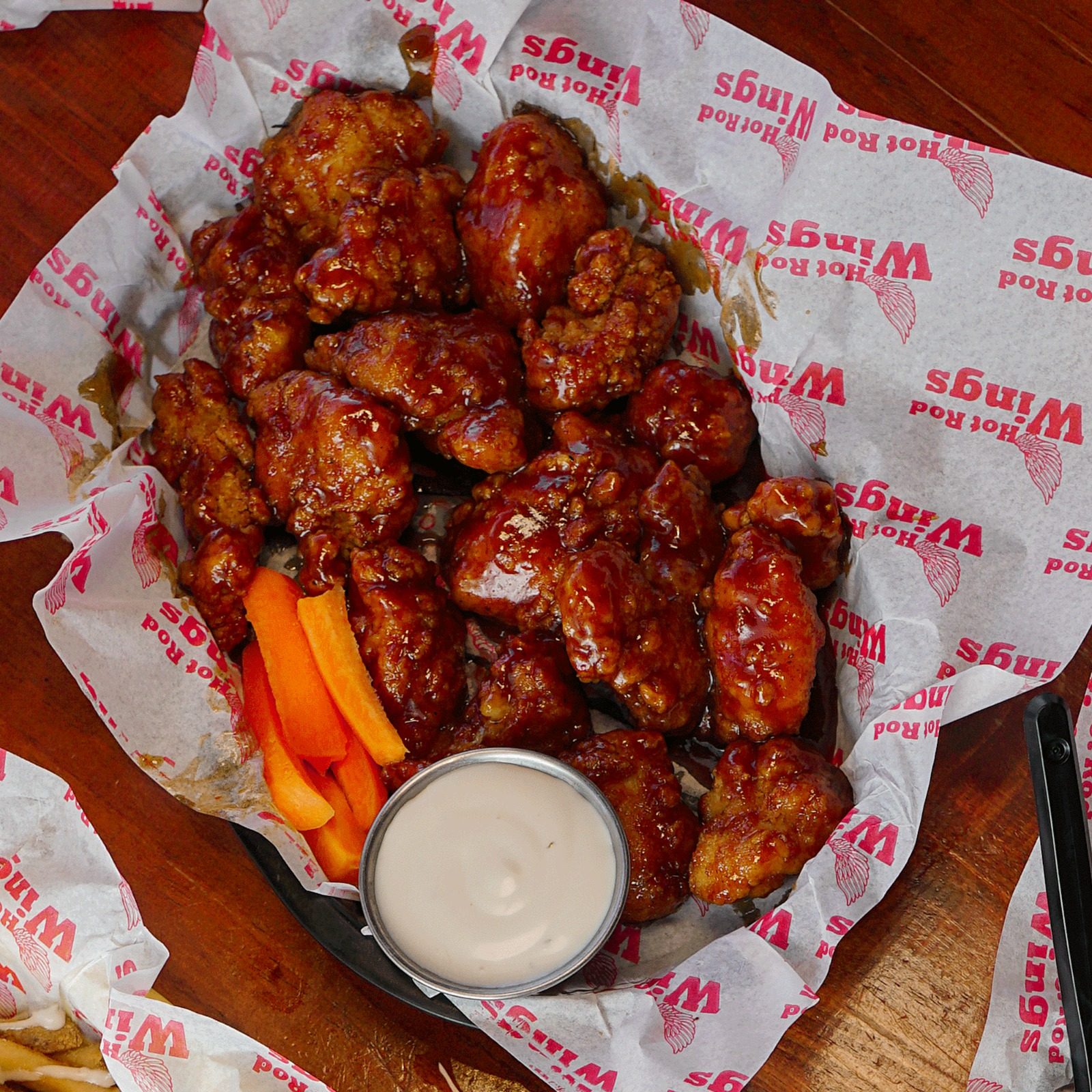 Boneless BBQ Hot Rod Wings — comida rápida Piedras Negras