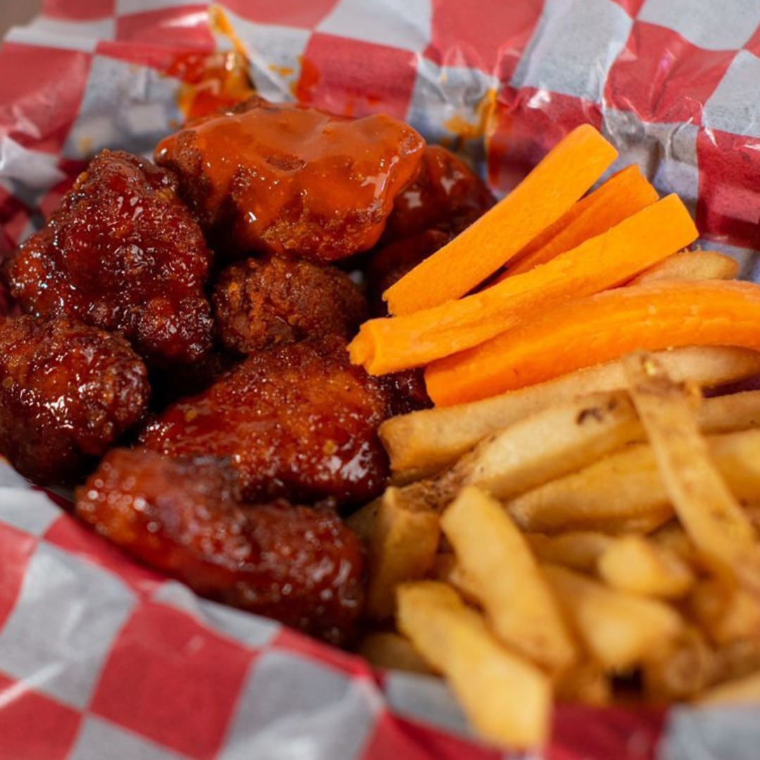 Comida para llevar Hot Rod Wings Guillén